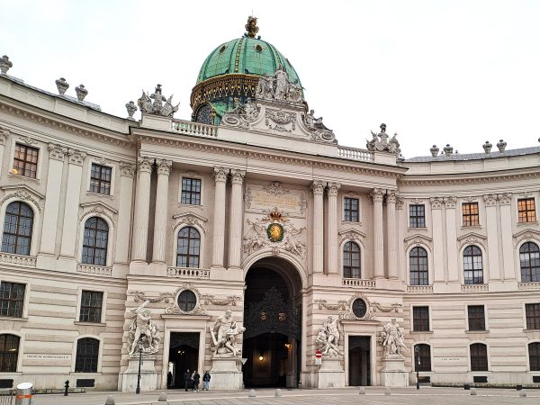 Vienna Hofburg Michaelerplatz