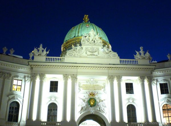 Vienna by night Michaerlerkuppel